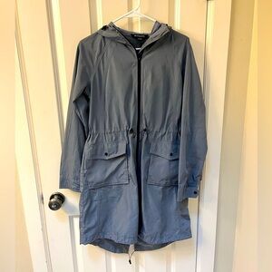 Athleta Hooded Utility Rain Jacket 🌧️🩶